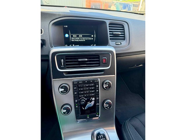2016 volvo v60 personenauto - afbeelding 16 van  17