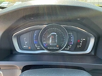 2016 volvo v60 personenauto - afbeelding 11 van  31