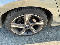 2016 volvo v60 personenauto - afbeelding 17 van  31