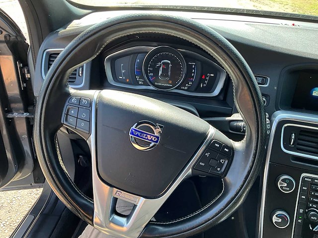 2016 volvo v60 personenauto - afbeelding 10 van  30