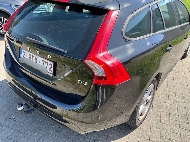 2016 volvo v60 stationwagen - perfect onderhouden en rijk uitgerust - afbeelding 45 van  70