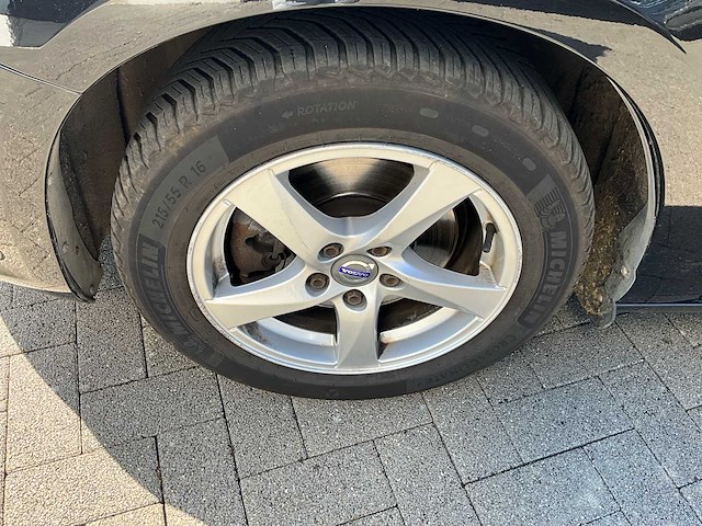 2016 volvo v60 stationwagen - perfect onderhouden en rijk uitgerust - afbeelding 2 van  65