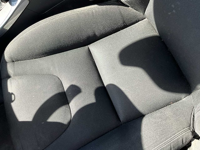 2016 volvo v60 stationwagen - perfect onderhouden en rijk uitgerust - afbeelding 18 van  65