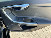 2016 volvo v60 stationwagen - perfect onderhouden en rijk uitgerust - afbeelding 45 van  65