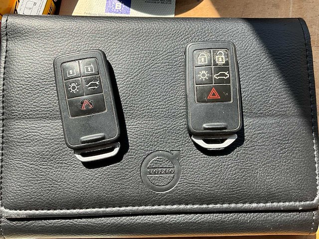 2016 volvo v60 stationwagen - perfect onderhouden en rijk uitgerust - afbeelding 57 van  65