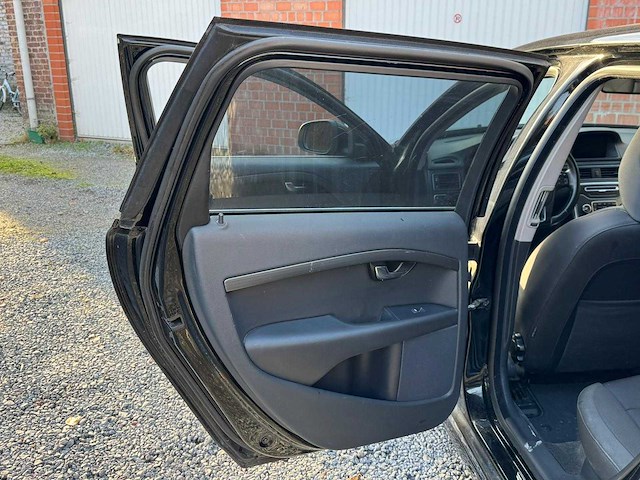 2016 volvo v70 (lichte vracht) - afbeelding 41 van  49