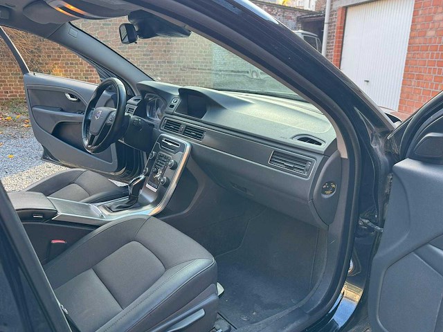 2016 volvo v70 (lichte vracht) - afbeelding 2 van  37
