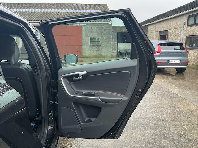 2016 volvo xc60 personenauto - afbeelding 15 van  29