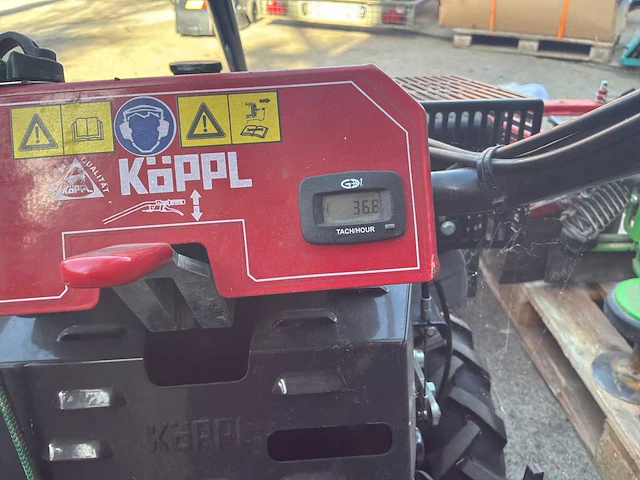2017 - koppl - cl-14-02 - washing drying and brushing machine - afbeelding 1 van  11