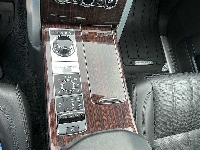 2017 - range rover - vogue 4.4 sdv8 - lichte vracht - afbeelding 16 van  39