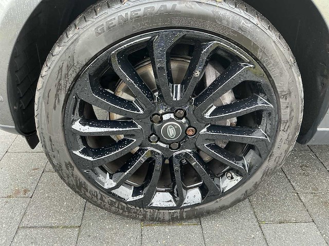 2017 - range rover - vogue 4.4 sdv8 - lichte vracht - afbeelding 24 van  39
