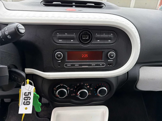 2017 - renault - twingo - 1.0i - 12v sce 70 - car - afbeelding 1 van  20