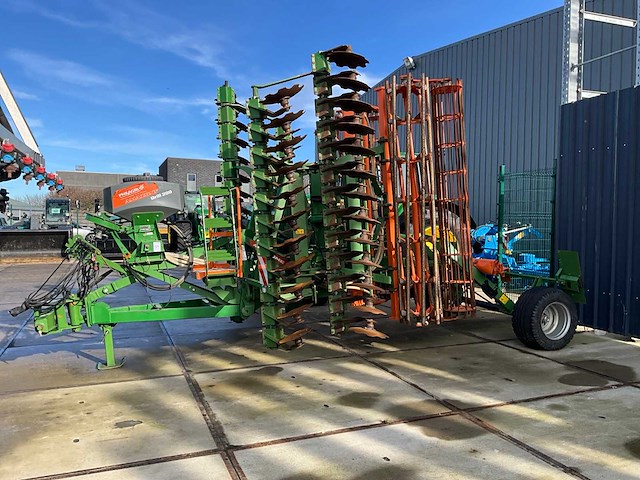 2017 amazone catros + 6002-2 schijveneg opvouwbaar - afbeelding 1 van  9