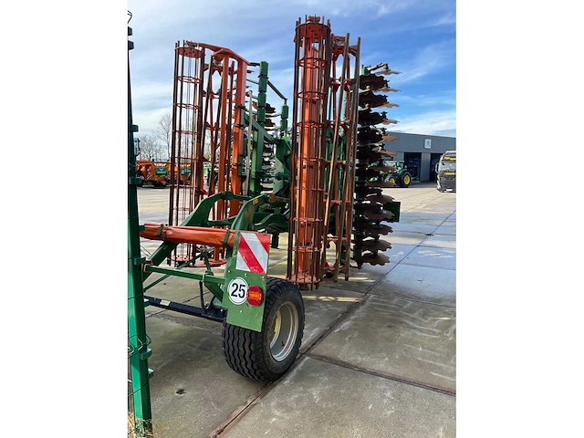 2017 amazone catros + 6002-2 schijveneg opvouwbaar - afbeelding 4 van  9