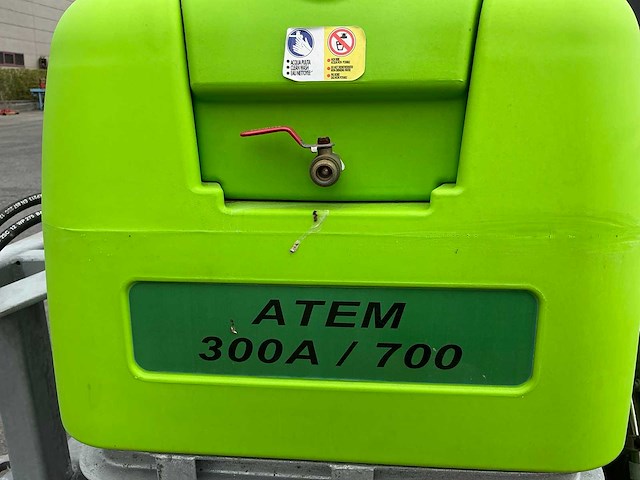 2017 atem 300a/700 boomgaardspuit / kippenstal ontsmetter - afbeelding 10 van  10