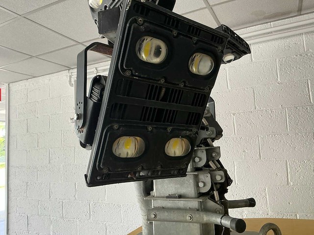 2017 atlas copco hilight h5+ lichtmast - afbeelding 16 van  19