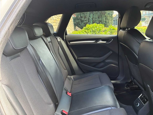 2017 audi a3 sportback series s line car - afbeelding 28 van  53