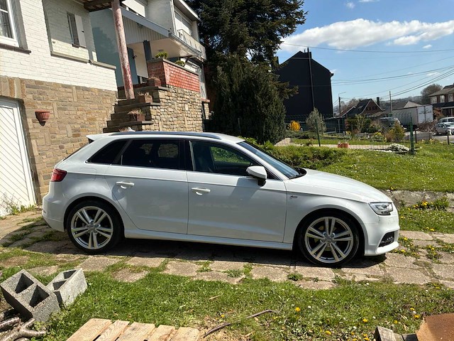 2017 audi a3 sportback series s line car - afbeelding 50 van  53