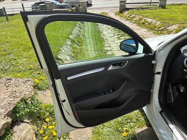 2017 audi a3 sportback series s line car - afbeelding 2 van  47