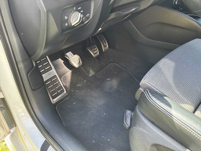 2017 audi a3 sportback series s line car - afbeelding 4 van  47