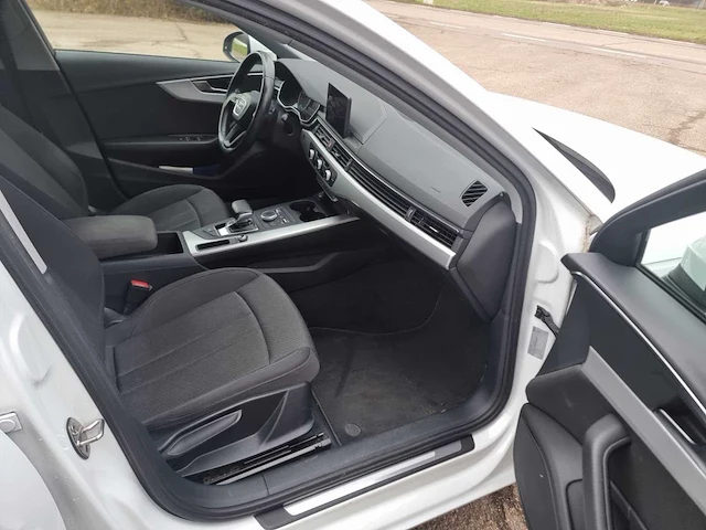 2017 audi a4 avant personenauto - afbeelding 23 van  23