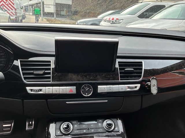 2017 audi a8 4h sedan - afbeelding 28 van  36