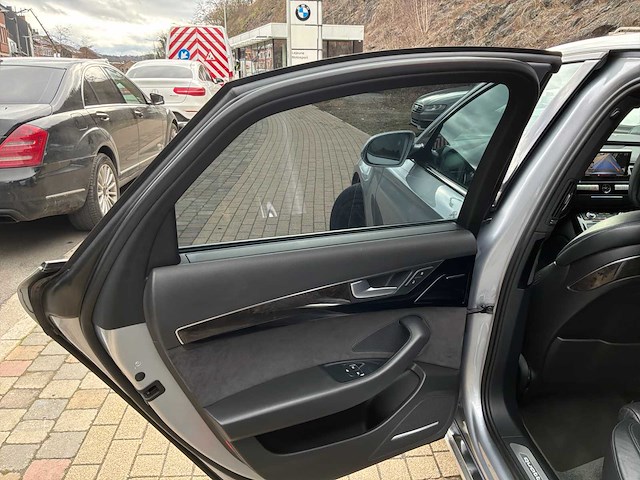 2017 audi a8 4h sedan - afbeelding 24 van  60