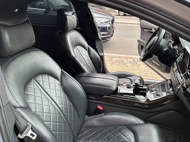 2017 audi a8 4h sedan - afbeelding 41 van  53