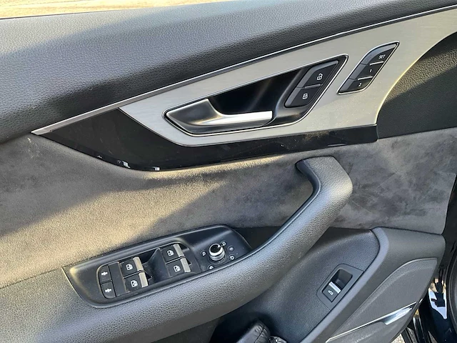 2017 audi personenauto - afbeelding 2 van  44
