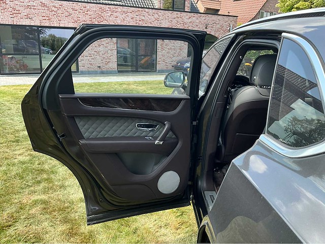 2017 bentley bentayga - afbeelding 25 van  55
