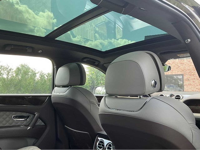 2017 bentley bentayga - afbeelding 39 van  55