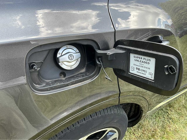 2017 bentley bentayga - afbeelding 32 van  56