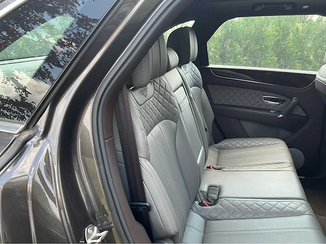 2017 bentley bentayga - afbeelding 38 van  56