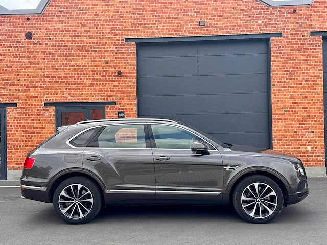 2017 bentley bentayga - afbeelding 6 van  36