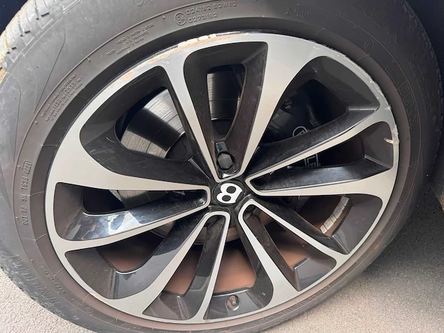 2017 bentley bentayga - afbeelding 10 van  36