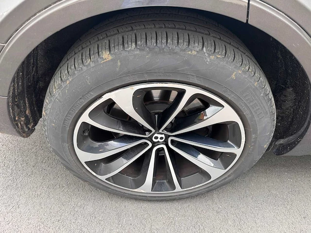 2017 bentley bentayga - afbeelding 13 van  36
