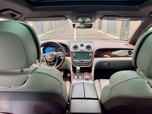 2017 bentley bentayga - afbeelding 14 van  36