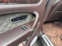 2017 bentley bentayga - afbeelding 27 van  36