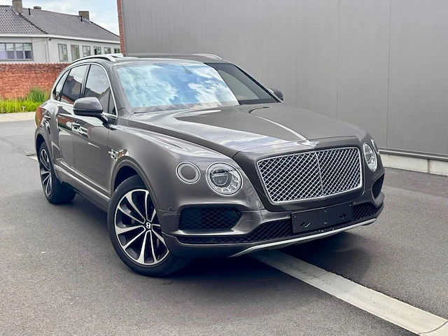 2017 bentley bentayga - afbeelding 35 van  36