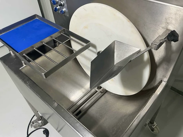 2017 betec mb40 chocolade tempereermachine - afbeelding 4 van  7