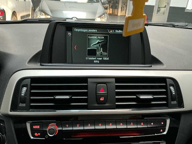 2017 bmw 116i - afbeelding 11 van  58