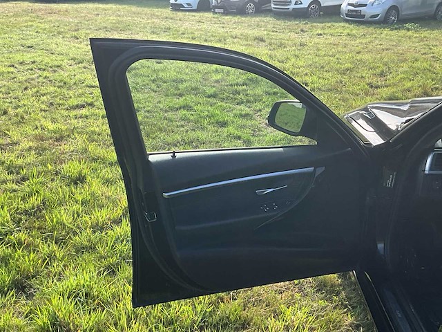 2017 bmw 318i - afbeelding 5 van  41