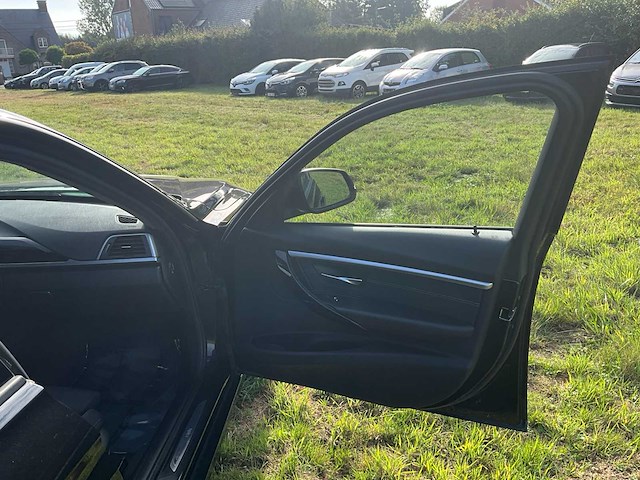 2017 bmw 318i - afbeelding 21 van  41