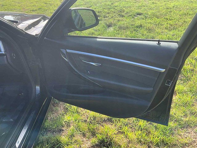 2017 bmw 318i - afbeelding 22 van  41