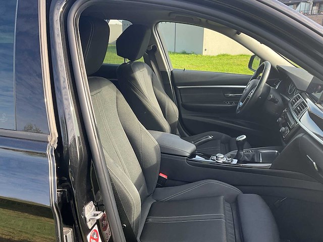 2017 bmw 318i - afbeelding 25 van  41