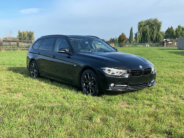 2017 bmw 318i - afbeelding 40 van  41