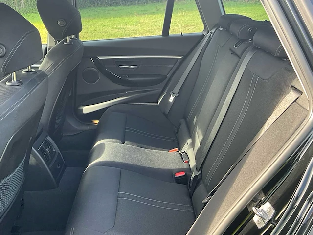 2017 bmw 318i - afbeelding 20 van  50