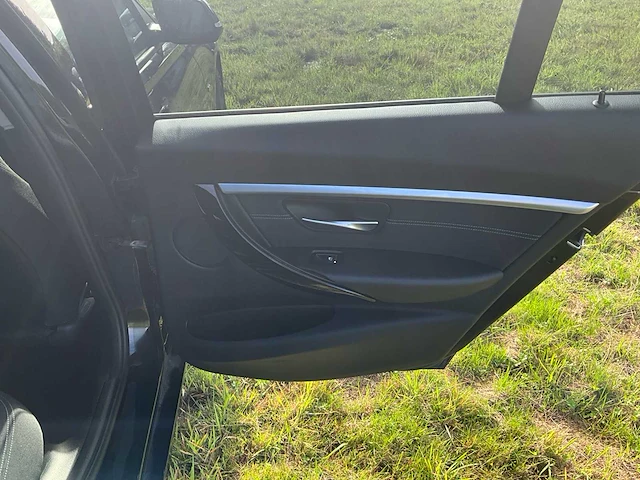 2017 bmw 318i - afbeelding 26 van  50