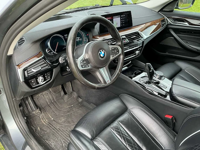 2017 bmw 540i xdrive luxery line personenauto - afbeelding 8 van  35