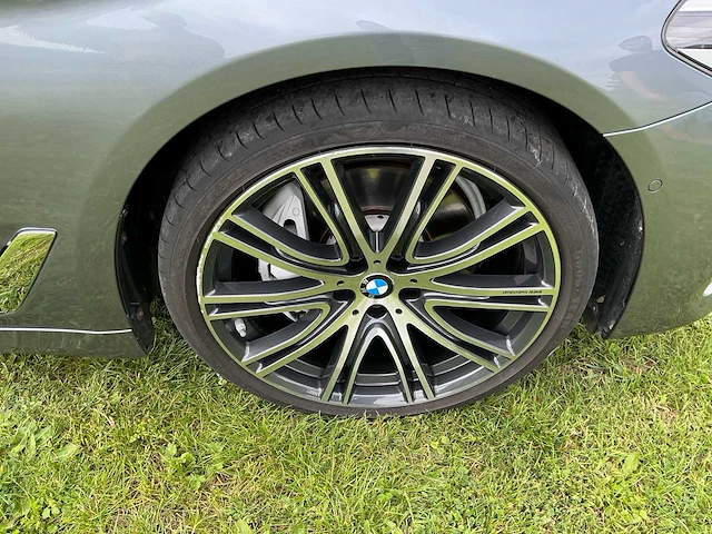 2017 bmw 540i xdrive luxery line personenauto - afbeelding 30 van  35